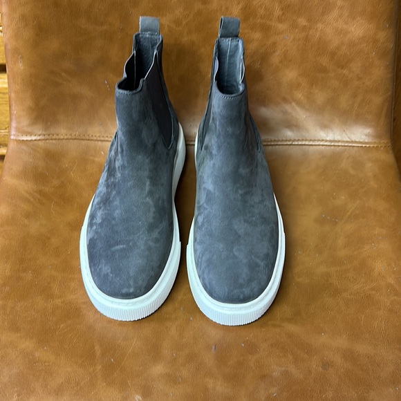 J slides - Picture 2 of 7